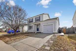 15852 E 48th Pl, Denver, CO 80239 - Photo 4