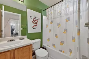 15852 E 48th Pl, Denver, CO 80239 - Photo 22