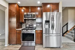 687 E Phillips Dr N, Littleton, CO 80122 - Photo 10