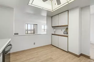 13850 E Marina Dr, Aurora, CO 80014 - Photo 16