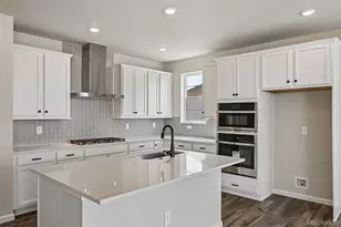 24377 E River Front Dr, Aurora, CO 80019 - Photo 4