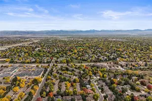 2701 E Nichols Cir, Centennial, CO 80122 - Photo 34