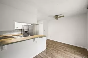 2701 E Nichols Cir, Centennial, CO 80122 - Photo 12