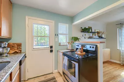 3070 Jasmine, Denver, CO 80207 - Photo 10