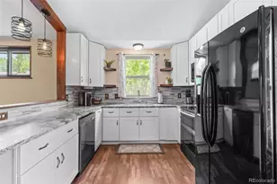 18405 E Union Dr, Aurora, CO 80015 - Photo 18