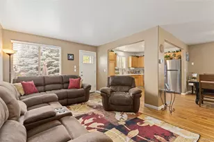 425 W 91st Cir, Denver, CO 80260 - Photo 8