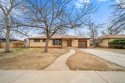 2228 Newark Street, Aurora, CO 80010 - Photo 2
