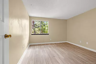 1760 S Pitkin Circle #B, Aurora, CO 80017 - Photo 12