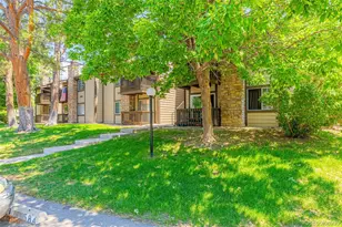 1760 S Pitkin Cir, Aurora, CO 80017 - Photo 2
