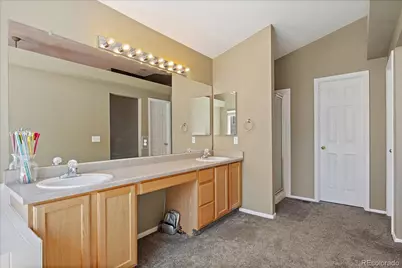 5932 S Versailles Street, Aurora, CO 80015 - Photo 12