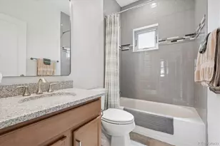 11399 E 25th Dr, Aurora, CO 80010 - Photo 20