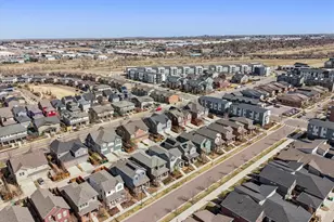 11399 E 25th Dr, Aurora, CO 80010 - Photo 30