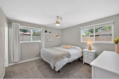 934 S Macon Street, Aurora, CO 80012 - Photo 14
