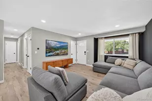 934 S Macon St, Aurora, CO 80012 - Photo 4