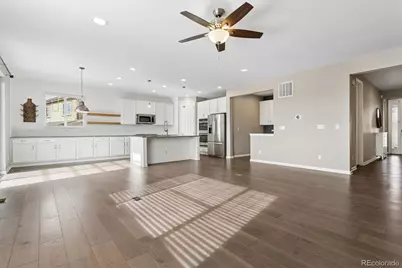 4825 S Riviera Way, Aurora, CO 80015 - Photo 8