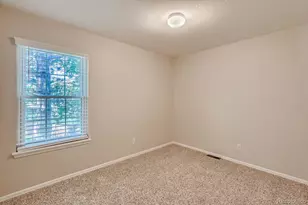 1117 S Ventura Cir, Aurora, CO 80017 - Photo 12