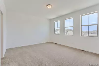 170 S Vandriver Way, Aurora, CO 80018 - Photo 10