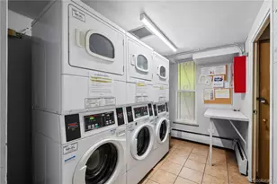 1090 N Lafayette Street, Denver, CO 80218 - Photo 6