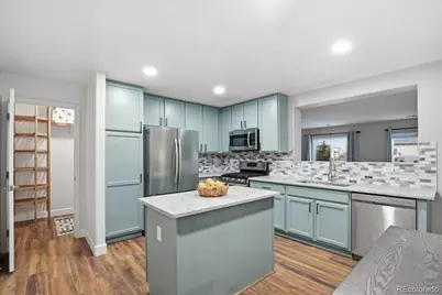 9807 Marmot Ridge Circle, Littleton, CO 80125 - Photo 4