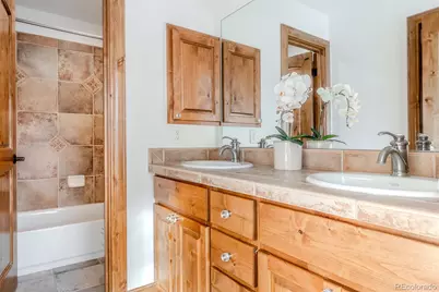 2515 S Fillmore Street, Denver, CO 80210 - Photo 28