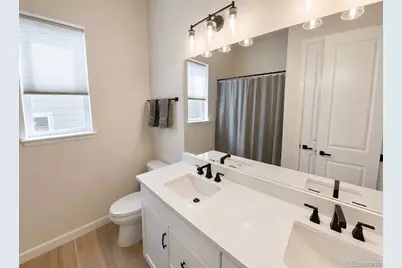 4044 Haleyville Court, Aurora, CO 80019 - Photo 18