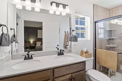 4019 N Quatar Court, Aurora, CO 80019 - Photo 24