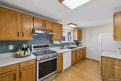 6321 W 95th Avenue, Westminster, CO 80031 - Photo 12
