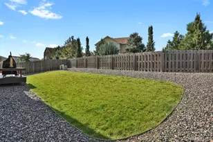 25972 E Archer Dr, Aurora, CO 80018 - Photo 4