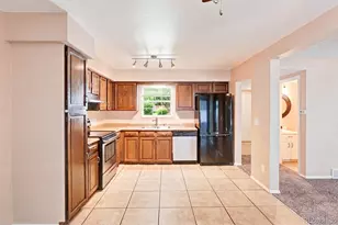 2826 S Wheeling Way, Aurora, CO 80014 - Photo 14