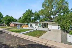 6523 S Datura St, Littleton, CO 80120 - Photo 2