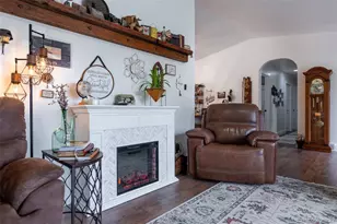 444 S Hahns Peak Ave, Pueblo, CO 81007 - Photo 4