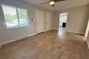 940 Moline St, Aurora, CO 80010 - Photo 4
