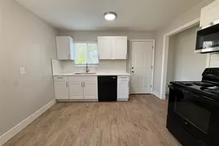 940 Moline St, Aurora, CO 80010 - Photo 10