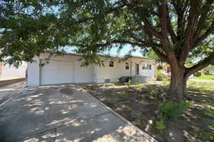 47 Amherst Ave, Pueblo, CO 81005 - Photo 1