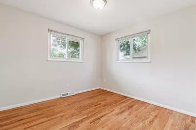 7255 E Louisiana Avenue, Denver, CO 80224 - Photo 10