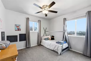 5726 Prairie Cir, Longmont, CO 80504 - Photo 18