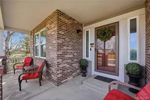 5726 Prairie Cir, Longmont, CO 80504 - Photo 2