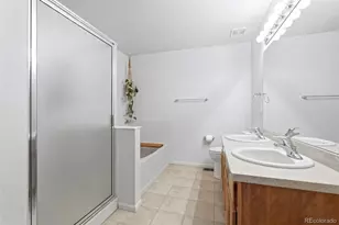 591 S Mobile Pl, Aurora, CO 80017 - Photo 28