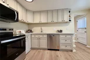 8940 Cole Dr, Arvada, CO 80004 - Photo 6