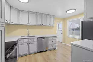 8940 Cole Dr, Arvada, CO 80004 - Photo 4