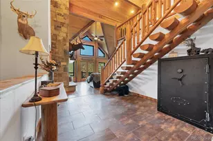 1055 Saddleback Dr, Evergreen, CO 80439 - Photo 4