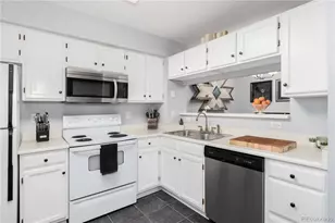 1036 Delta Dr, Lafayette, CO 80026 - Photo 16