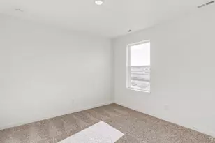 394 N Allium St, Watkins, CO 80137 - Photo 14