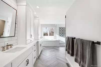8027 S Fairfax Court, Centennial, CO 80122 - Photo 14