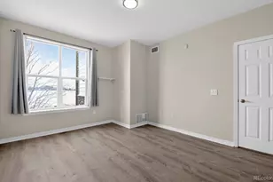 7222 S Blackhawk St, Aurora, CO 80112 - Photo 10