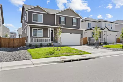 840 N Clubview Street, Watkins, CO 80137 - Photo 2
