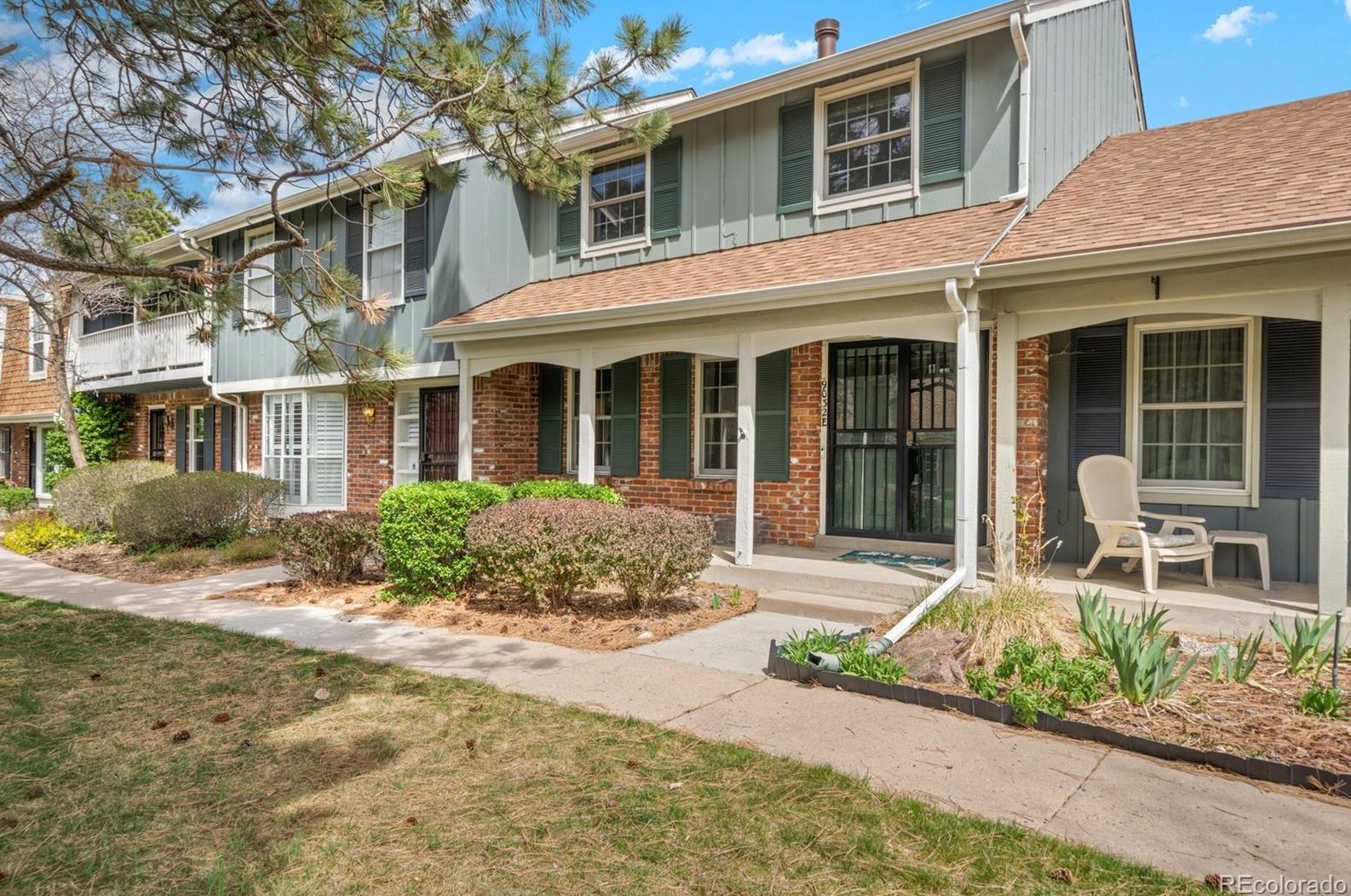 9032 Amherst Dr, Denver, CO 80231-4004