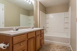 10030 E Carolina Dr, Aurora, CO 80247 - Photo 20