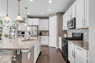 753 Carbonate Ln, Erie, CO 80516 - Photo 16