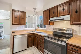 1781 N Oakland St, Aurora, CO 80010 - Photo 6